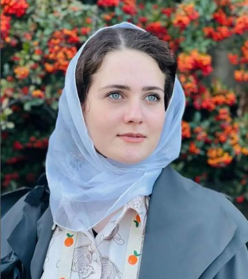 نگار احمدی
